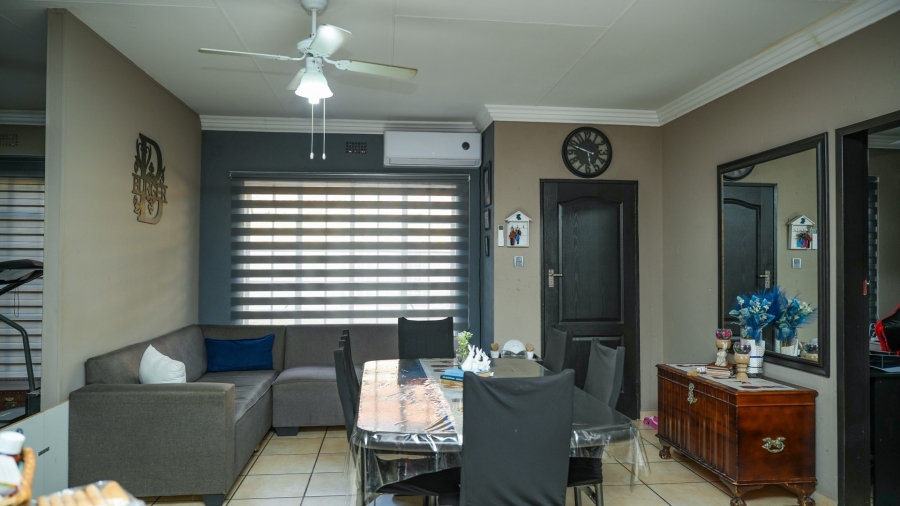 3 Bedroom Property for Sale in Flamwood North West